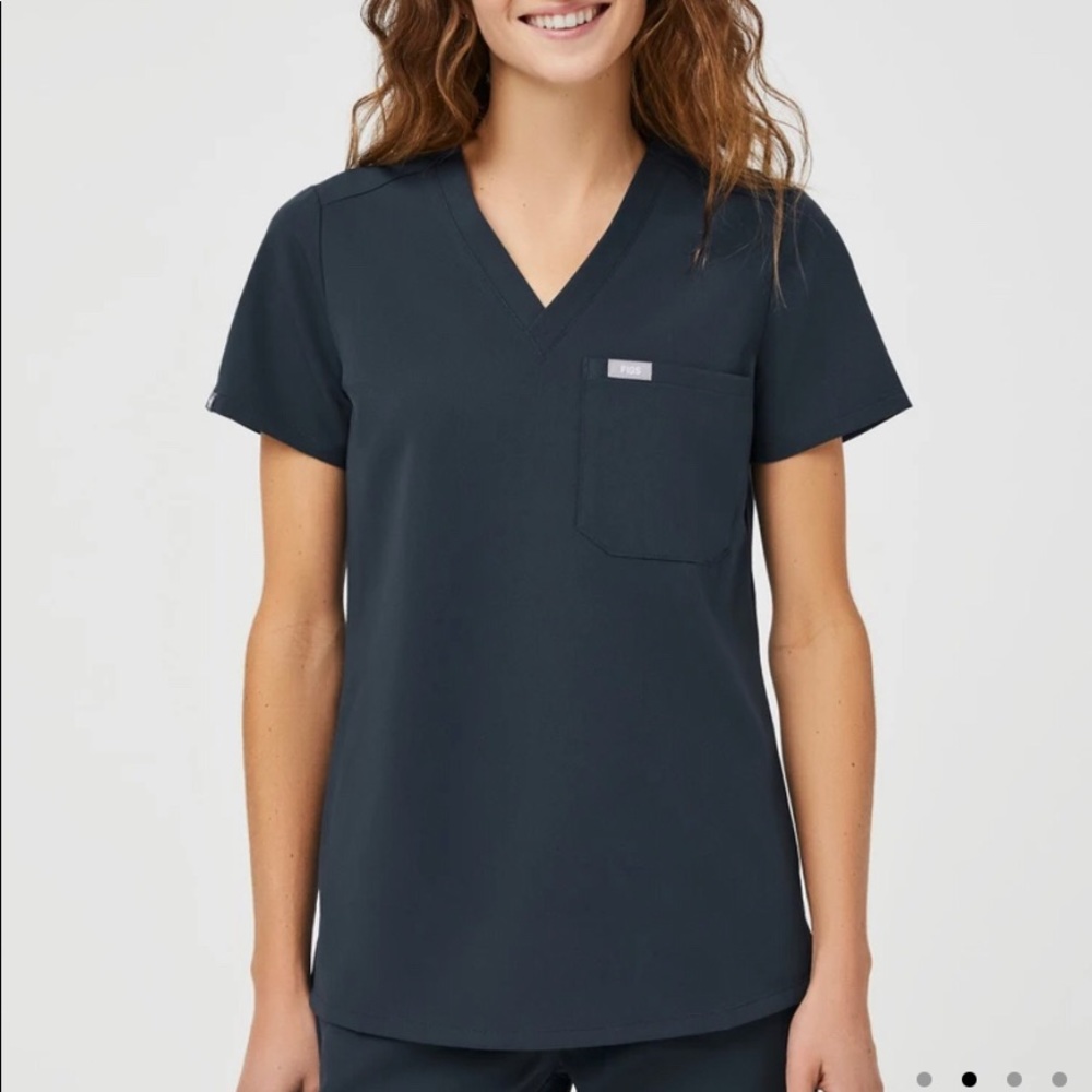 Figs XXS Catarina dark harbor top only.